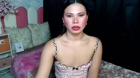 fuschiafucker online show from October 31, 5:52 am