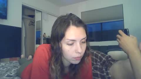 Fushia online show from April 26, 2:53 am