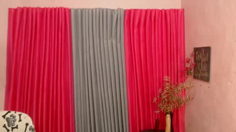 Snapshot of fushialore chatting on February 27, 11:15 pm fushialore online show from February 27, 11:15 pm