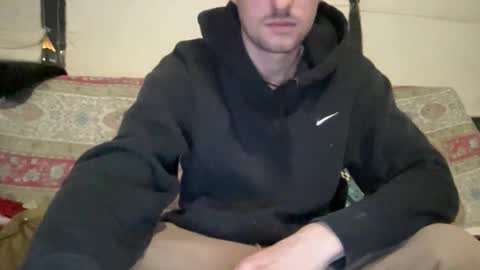 fuzzedpeach online show from April 8, 5:18 am