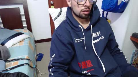 andrew online show from October 10, 4:17 pm