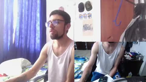 Snapshot of fvckhorneyguy chatting on May 7, 7:52 pm andrew online show from May 7, 7:52 pm