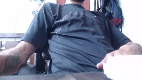 Snapshot of fvckhorneyguy chatting on May 24, 8:47 pm andrew online show from May 24, 8:47 pm