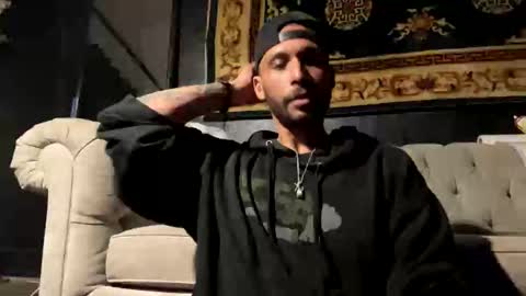 fvvkboyy online show from February 7, 10:50 am