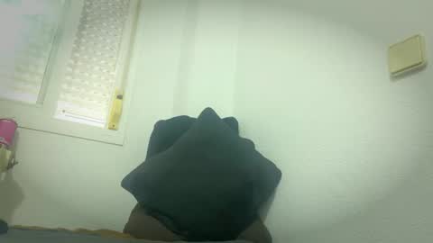 Snapshot of fxlm69 chatting on October 4, 11:52 am fxlm69 online show from October 4, 11:52 am