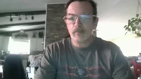 fxson8 online show from April 23, 3:58 pm