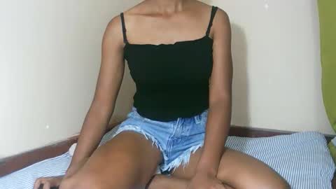 Snapshot of fyah1027 chatting on October 4, 6:39 pm fyah1027 online show from October 4, 6:39 pm