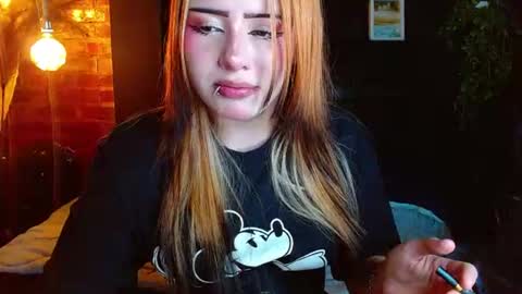 Snapshot of fyreandfox_ chatting on June 27, 8:36 pm FIRE AND FOX online show from June 27, 8:36 pm