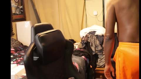 seldom seen online show from December 22, 5:12 am