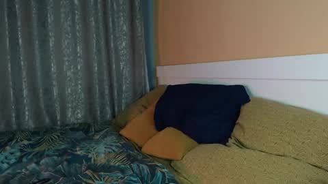 Snapshot of g1vememoney chatting on October 21, 6:41 pm Ian online show from October 21, 6:41 pm