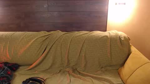 Ian online show from February 7, 6:28 am