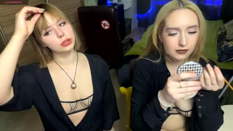 gaba_hard_ online show from April 24, 1:24 pm