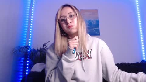 Gabriela online show from December 27, 3:53 am