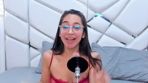 gabbieskinny online show from June 5, 11:05 am