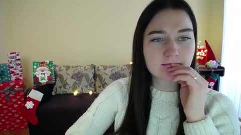 Jaklin online show from January 4, 9:00 am