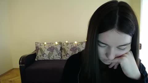 Jaklin online show from January 21, 11:46 am