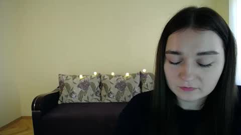 Jaklin online show from February 1, 12:05 pm