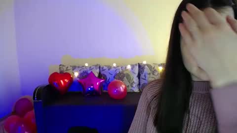 Jaklin online show from February 17, 12:05 pm