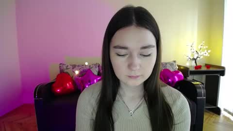 Jaklin online show from February 25, 9:09 am