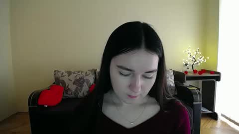 Jaklin online show from April 15, 9:05 am