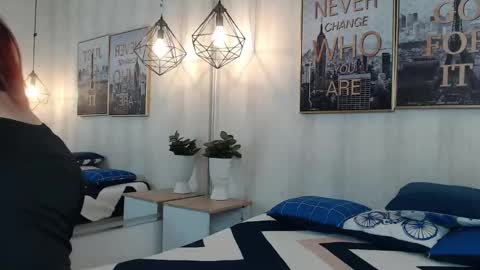 gabby_evanns online show from December 19, 10:13 am