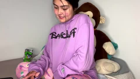 Snapshot of gabbyfoox chatting on November 25, 1:27 am gabbyfoox online show from November 25, 1:27 am