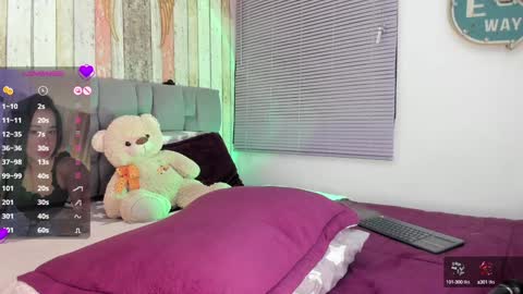 Gabriela  online show from December 12, 3:21 am