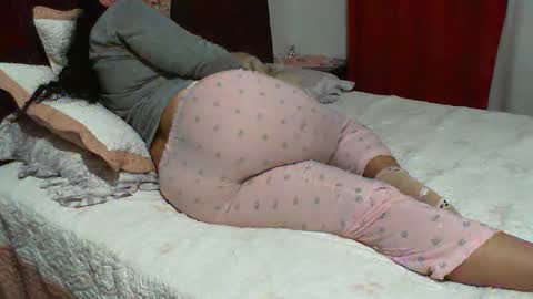 gaby  layla online show from September 18, 11:07 pm