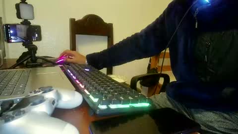 Snapshot of gabitosexyy chatting on March 10, 5:33 am gabitosexyy online show from March 10, 5:33 am