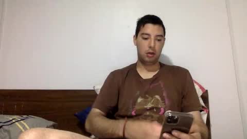 Snapshot of gabo1208 chatting on February 20, 11:43 am gabo1208 online show from February 20, 11:43 am