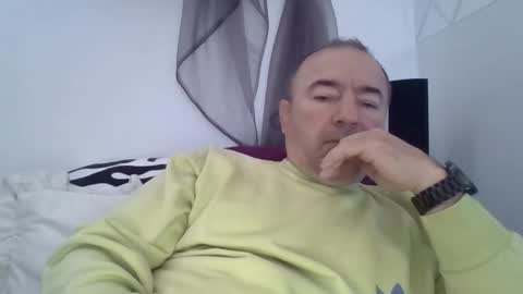 gabriel9_2003 online show from April 13, 8:42 am