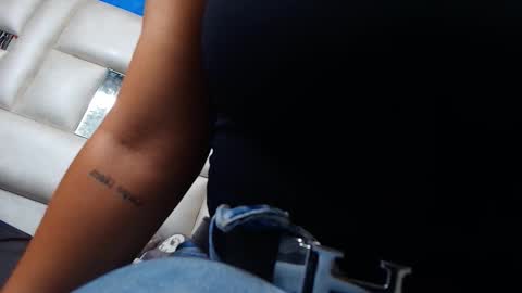 gabriela online show from October 18, 7:14 pm