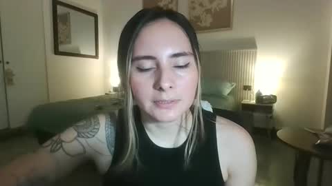 Gabriela Miller online show from April 18, 7:58 pm