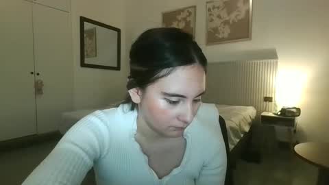 Gabriela Miller online show from April 22, 6:31 pm