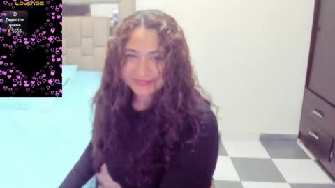 Snapshot of gabriela_ponce chatting on May 2, 3:11 am gabriela ponce online show from May 2, 3:11 am