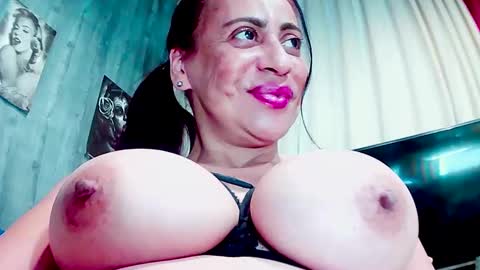 Gabriella Lopez online show from March 4, 5:56 pm