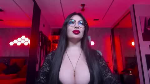 GabrielaAroms online show from April 19, 5:29 am