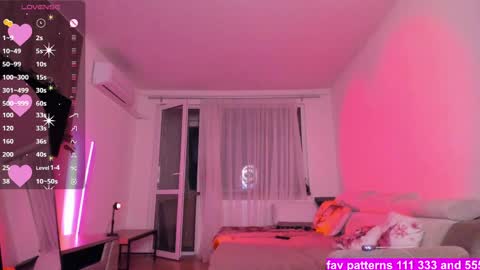 Gabrielaaaa online show from April 7, 7:25 pm