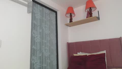 GabrielaRossa online show from December 12, 12:44 pm