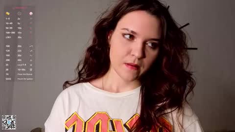 Stacy online show from February 5, 6:12 pm