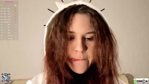 Stacy online show from February 18, 6:15 pm