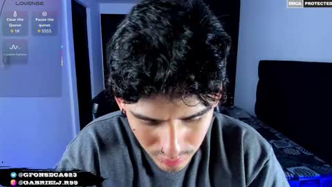 Snapshot of gabrieljr99 chatting on October 22, 3:29 am Gabe online show from October 22, 3:29 am