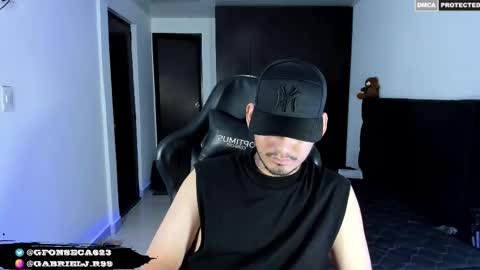 Snapshot of gabrieljr99 chatting on November 20, 4:23 am Gabe online show from November 20, 4:23 am