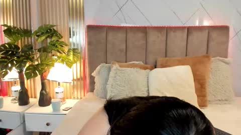 gabriella_santoss online show from March 17, 5:38 pm