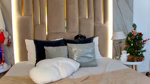 Gabriella online show from January 13, 9:08 am