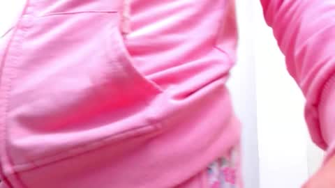 gabrielyabigail online show from December 19, 2:57 pm