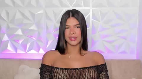 Gabriela  online show from January 9, 11:50 pm