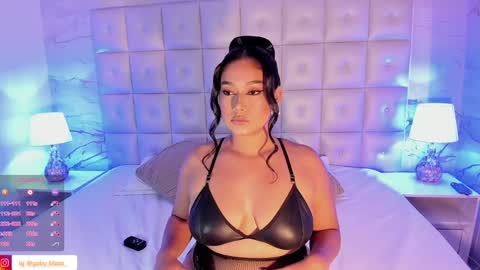 Gaby Blaze online show from December 7, 6:26 pm