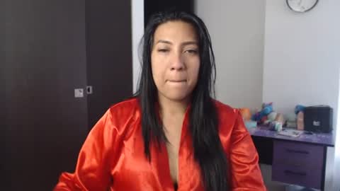Snapshot of gaby_bluexx chatting on July 22, 11:24 am Gaby Blue online show from July 22, 11:24 am