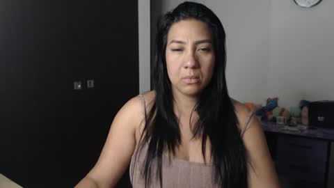 Snapshot of gaby_bluexx chatting on July 23, 8:23 am Gaby Blue online show from July 23, 8:23 am